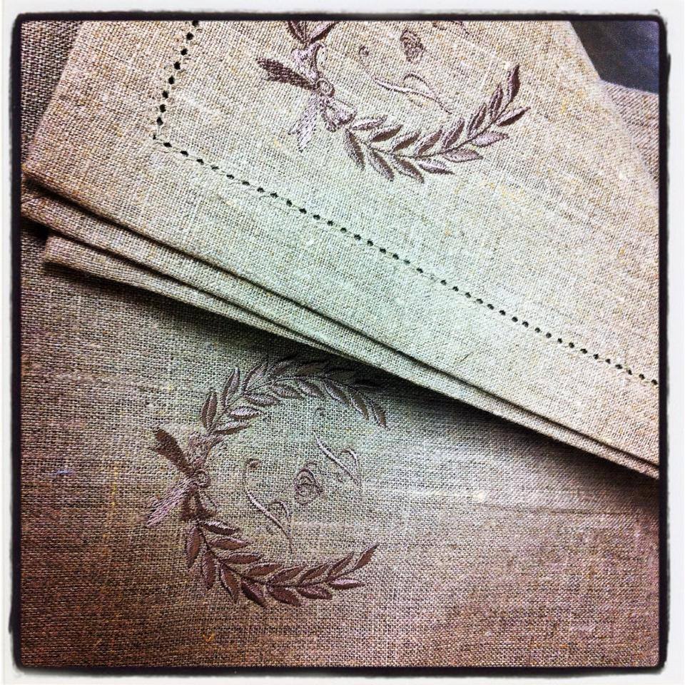 Tatami embroidery napkins